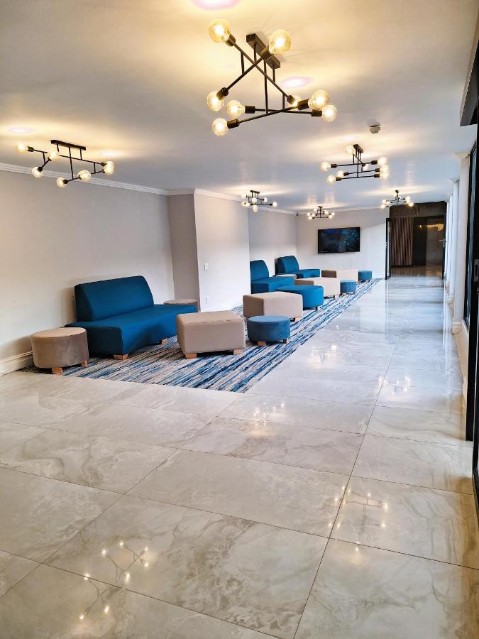 Zar Hotel Amanzimtoti Luaran gambar